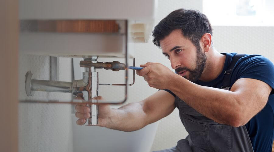 Professional water heater repair in Cache, OK